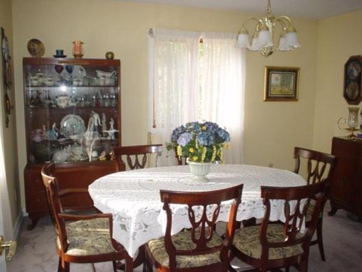 Maple Woods Bed & Breakfast Casselman Eksteriør bilde