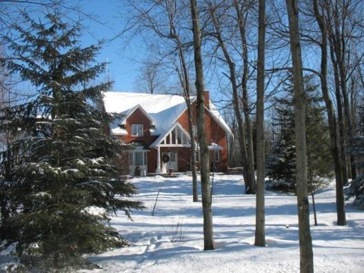 Maple Woods Bed & Breakfast Casselman Eksteriør bilde